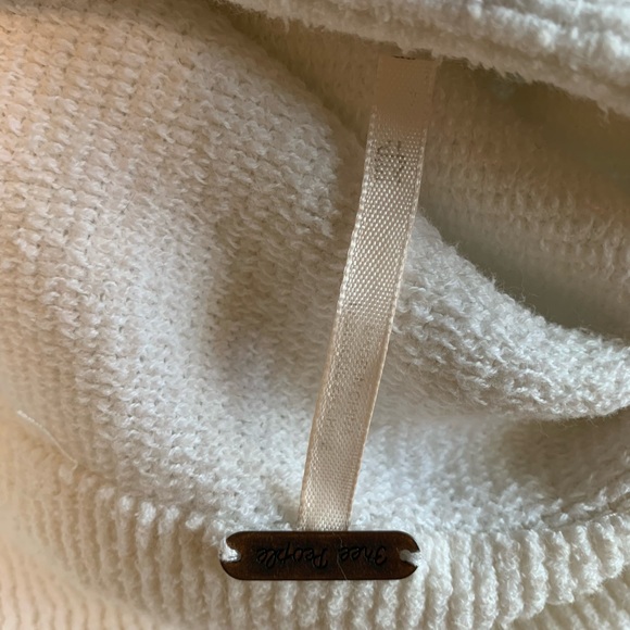 Free People white sweater. - Picture 2 of 2